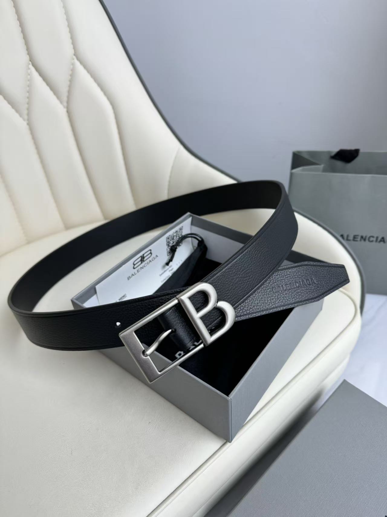 Accessories Belts — 38b11409 Angle 1