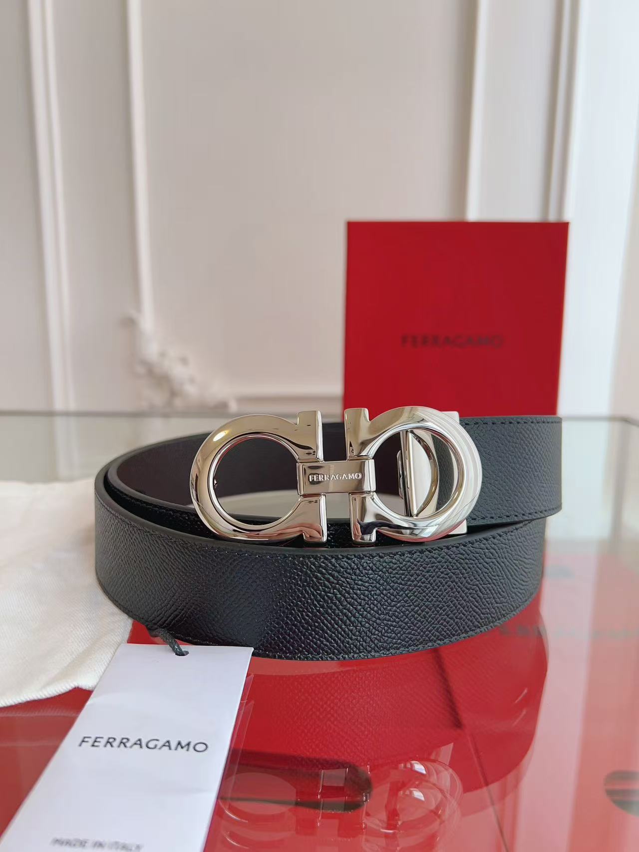 Accessories Belts — 6e8130a0 Angle 1