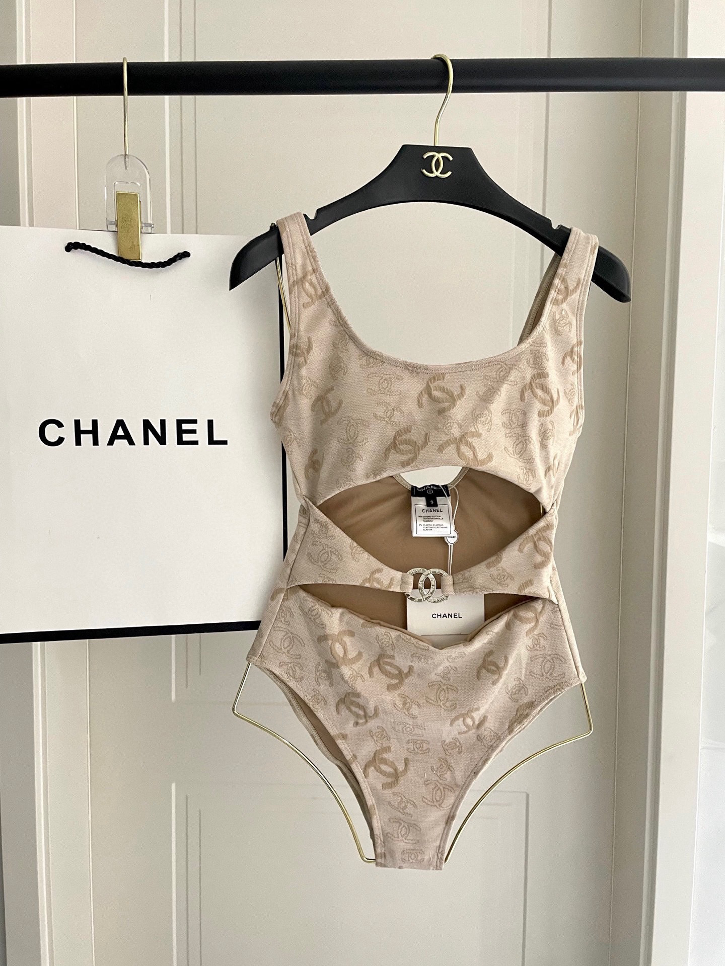 Accessories Bikinis — 16e93876 Angle 1