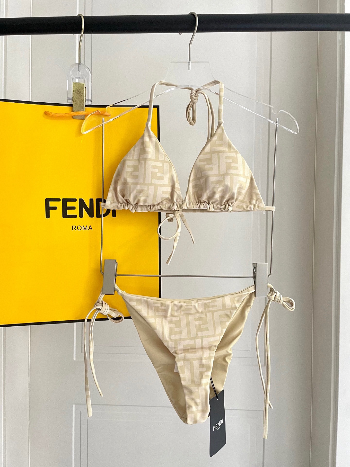 Accessories Bikinis — 1b878066 Angle 1