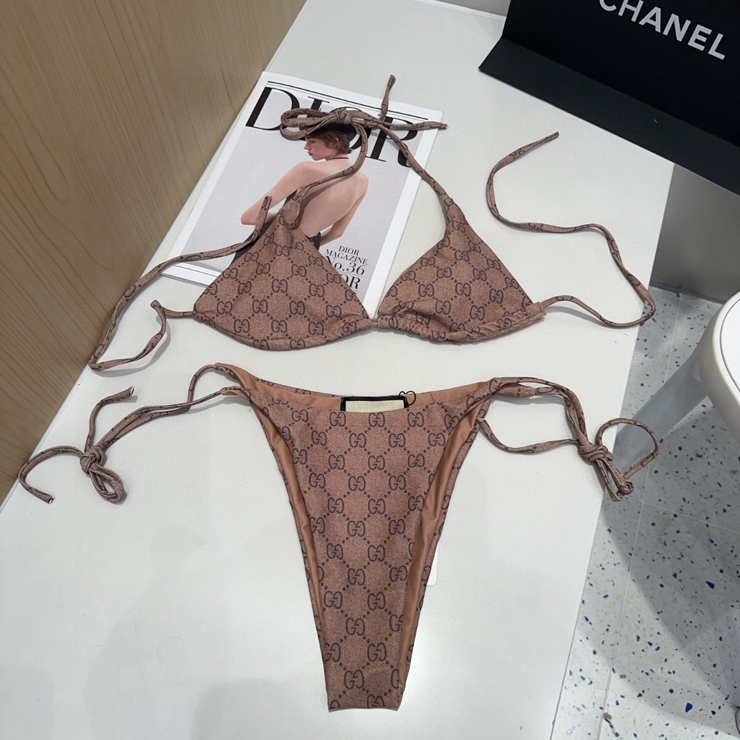 Accessories Bikinis — 95789c04 Angle 1