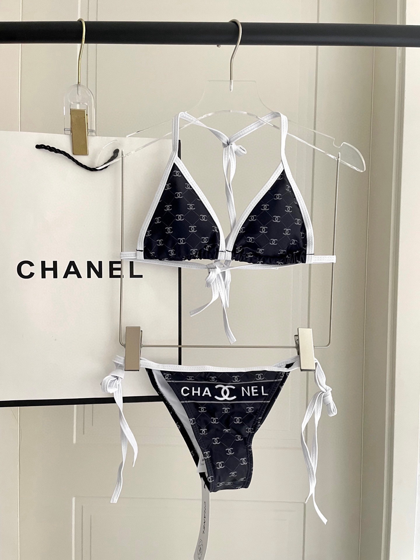 Accessories Bikinis — a094c703 Angle 1
