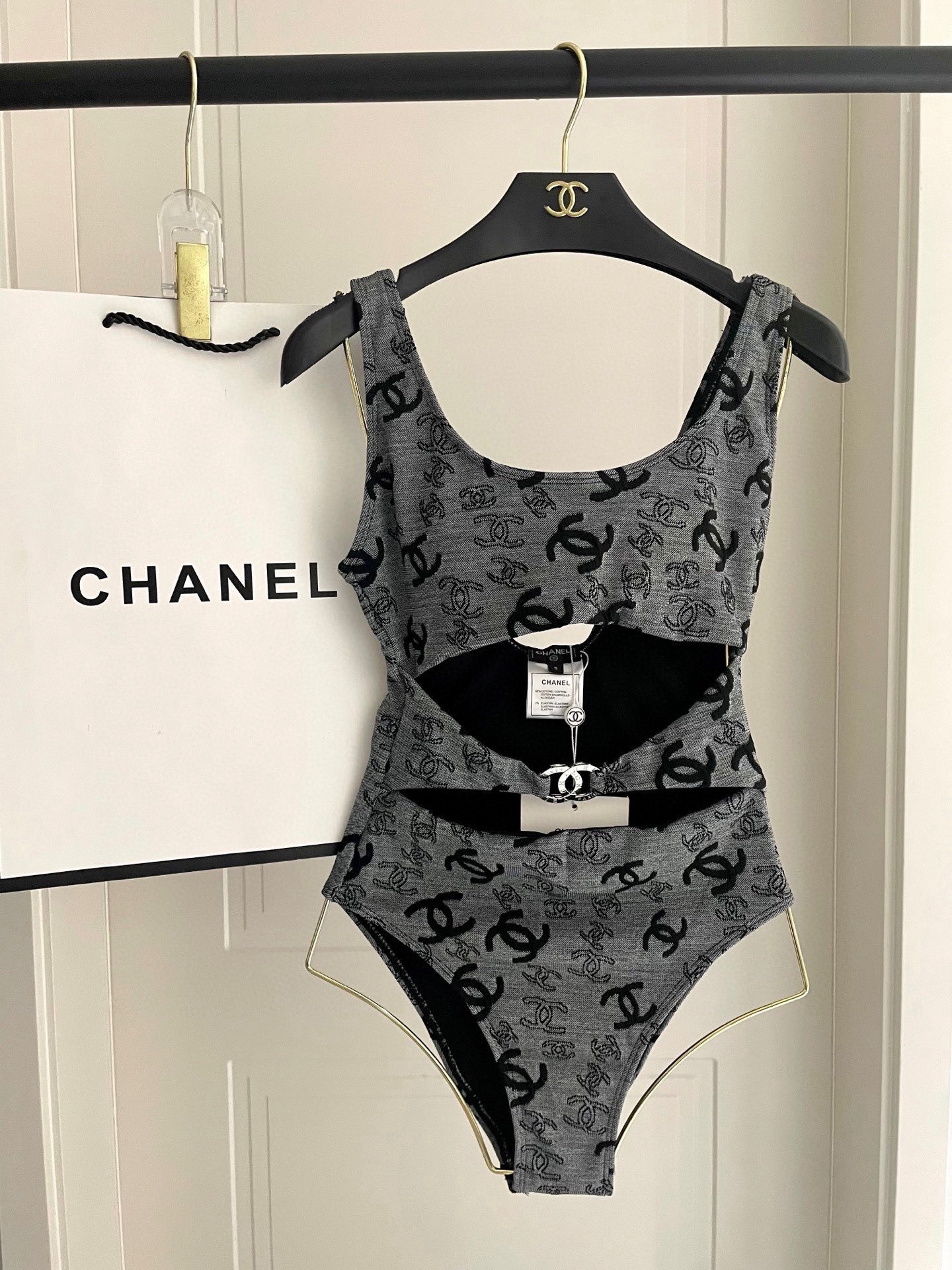 Accessories Bikinis — bb63857d Angle 1