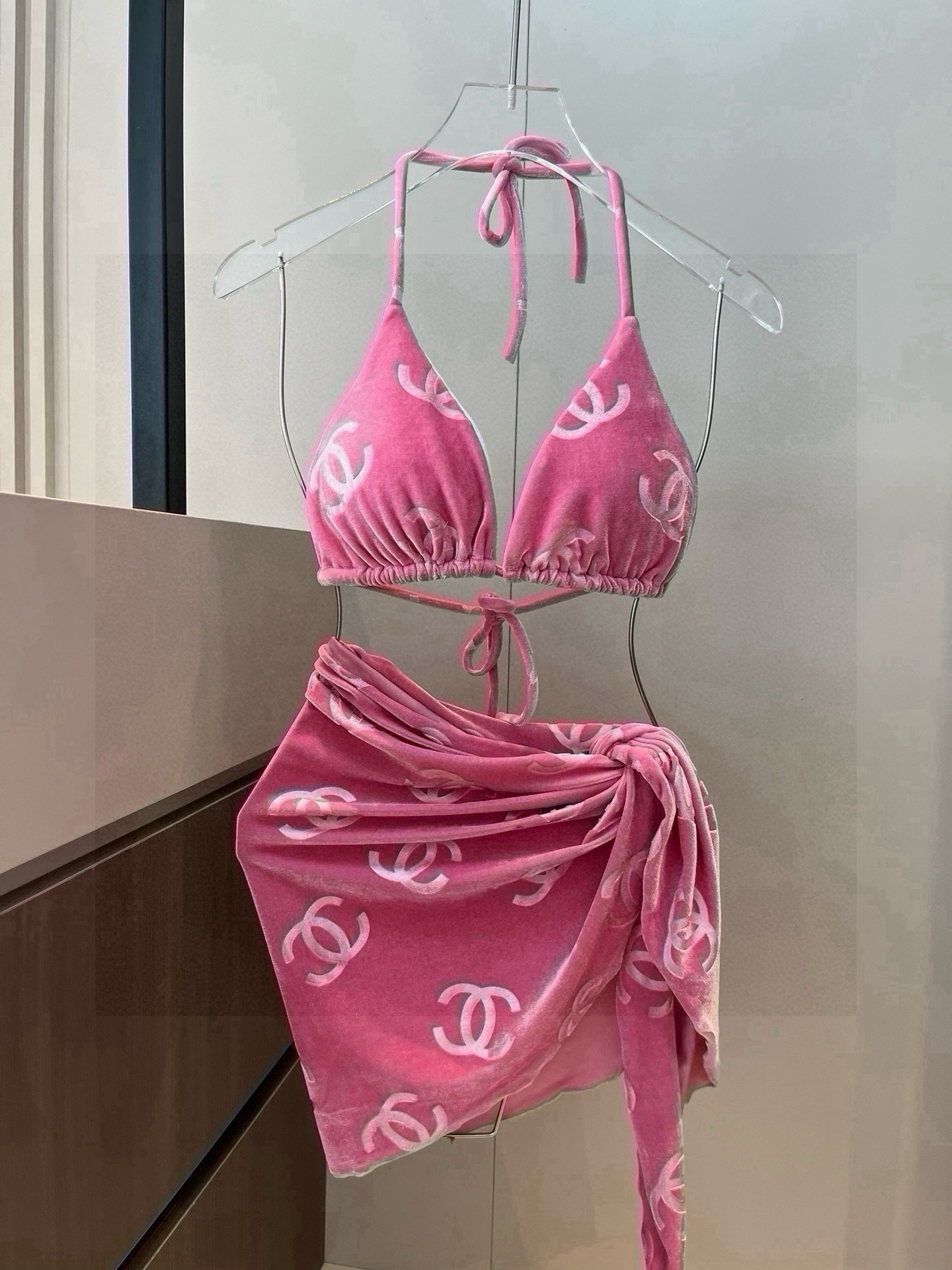Accessories Bikinis — ccade540 Angle 1