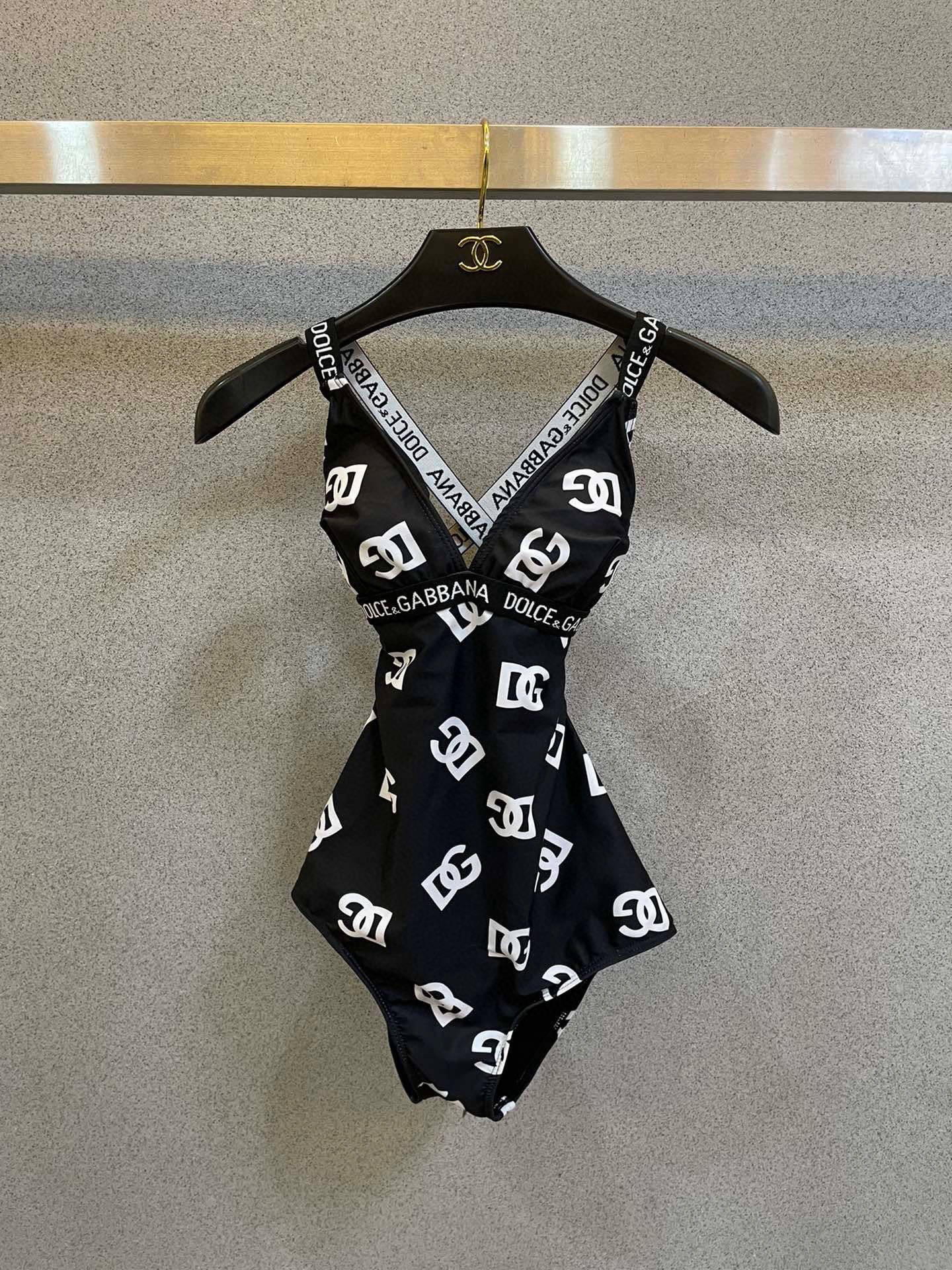Accessories Bikinis — e61f3086 Angle 1