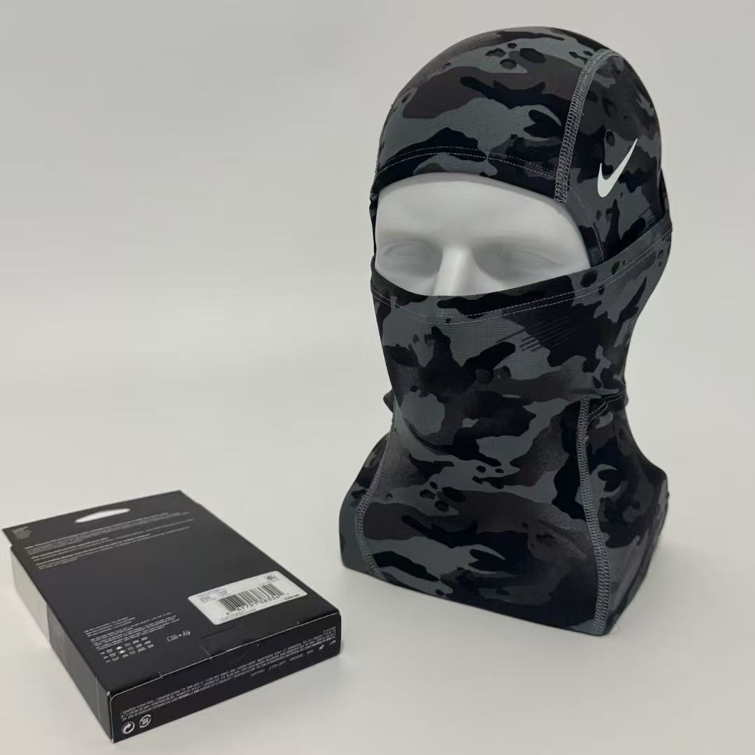 Accessories Face Masks — d2015287 Angle 1