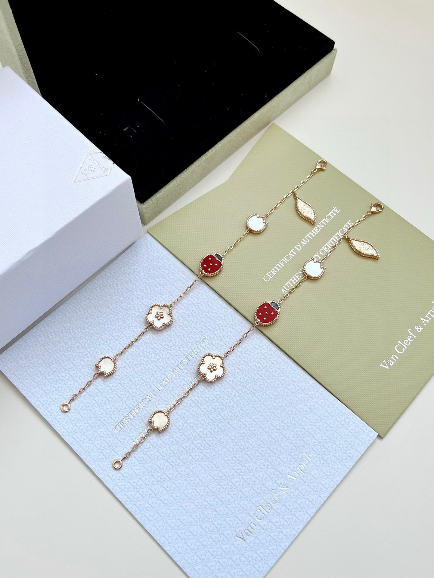 Accessories Necklaces — 26456626 Angle 1