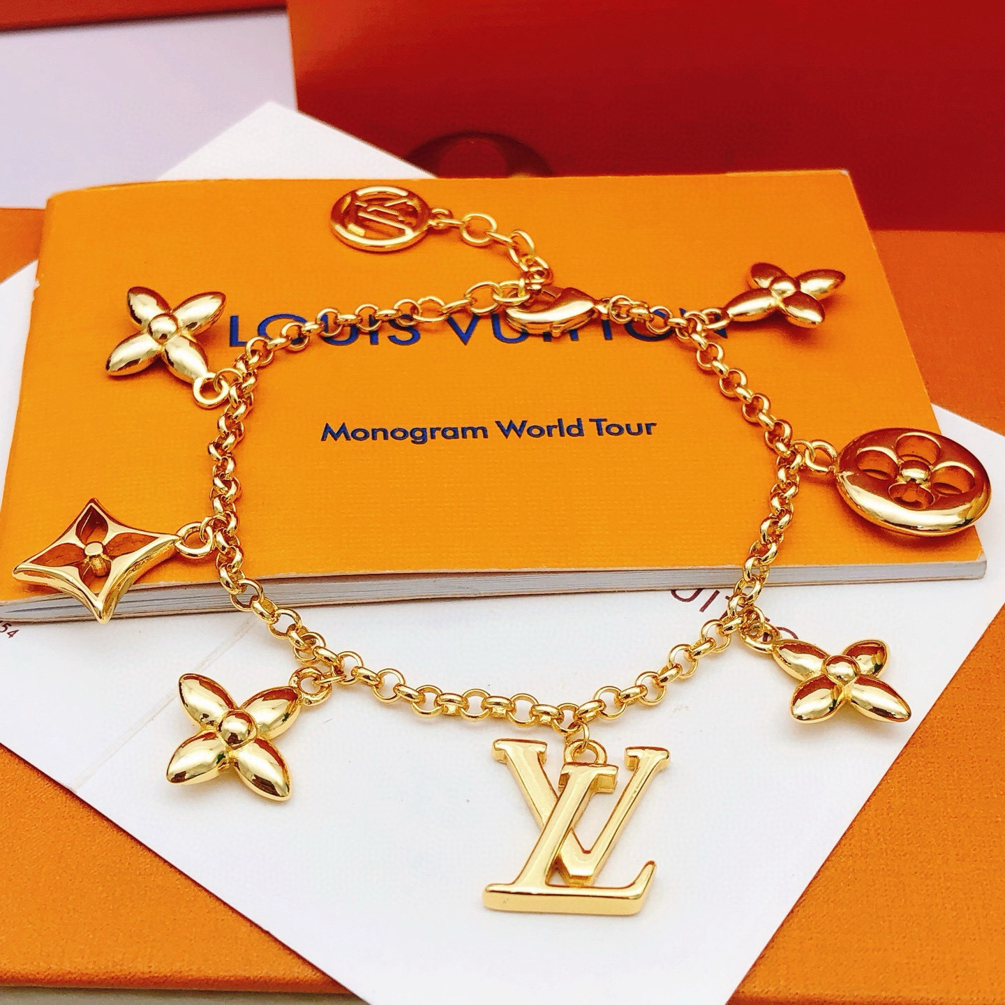 Accessories Necklaces — 6cad531e Angle 1