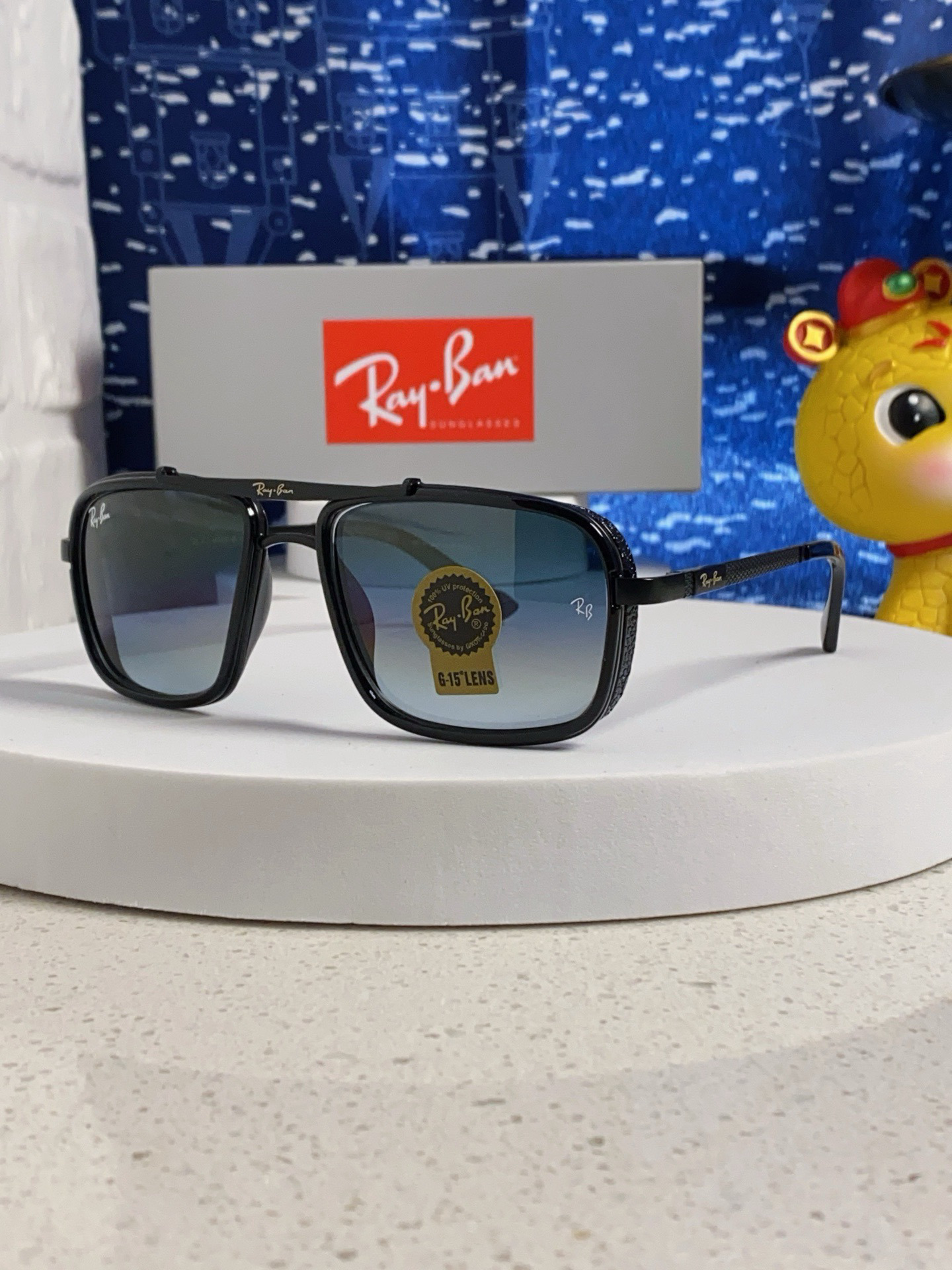 Accessories Sunglasses — 14f38f29 Angle 1