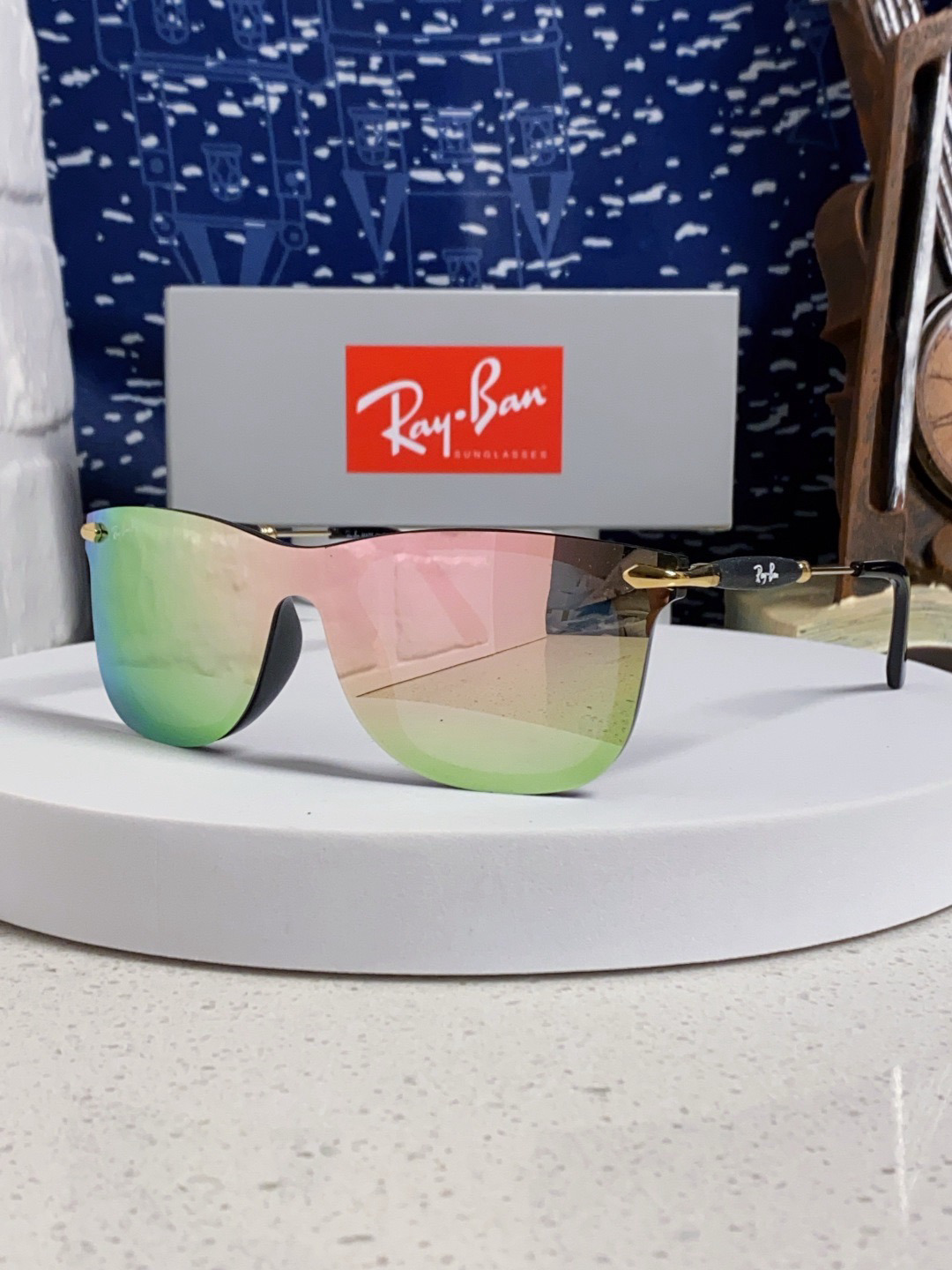 Accessories Sunglasses — 3b99d630 Angle 1