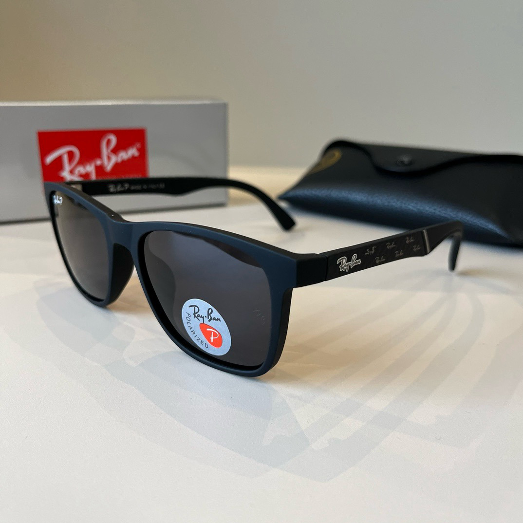 Accessories Sunglasses — 5d7f867a Angle 1