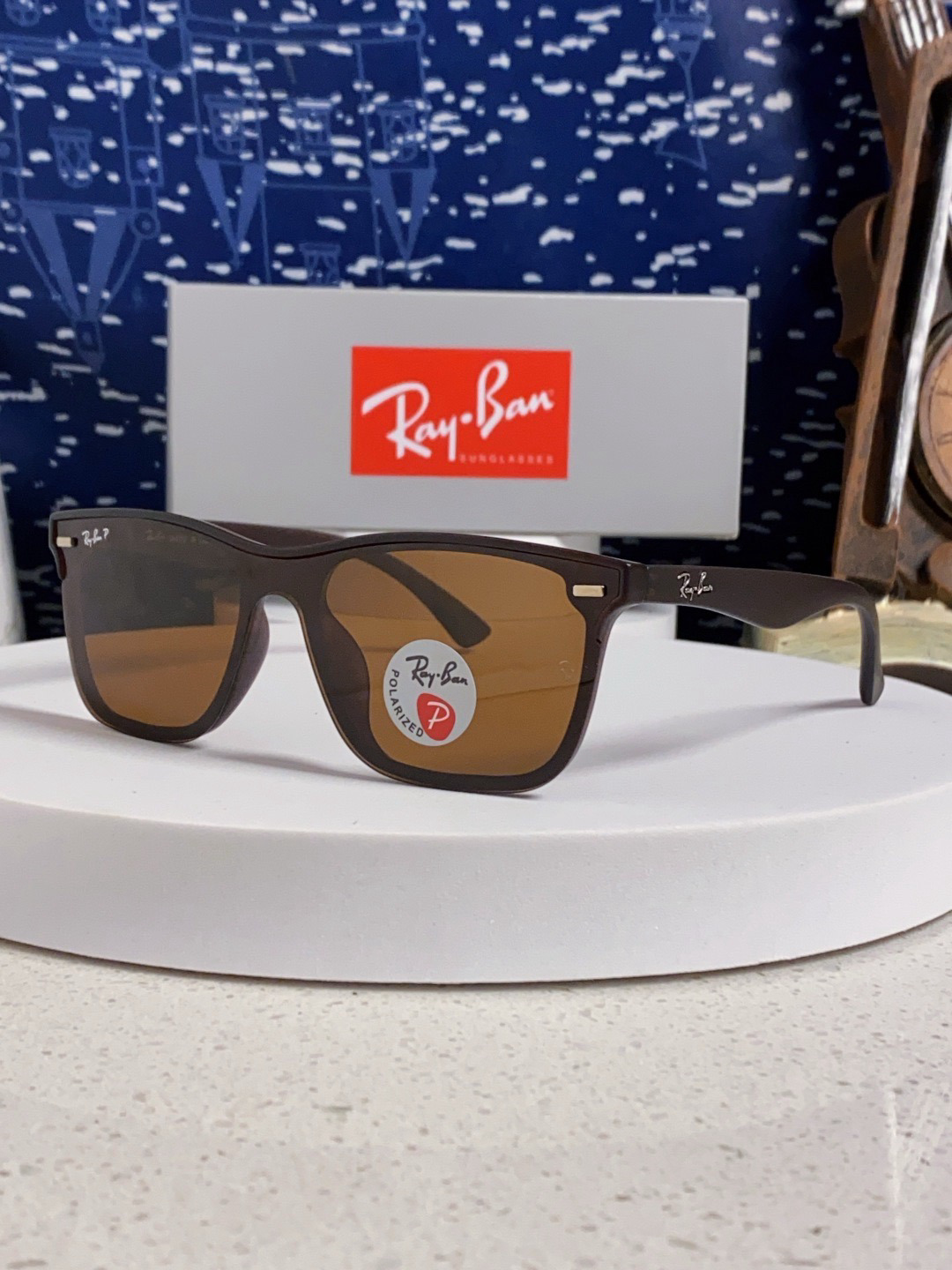 Accessories Sunglasses — 6cc14470 Angle 1