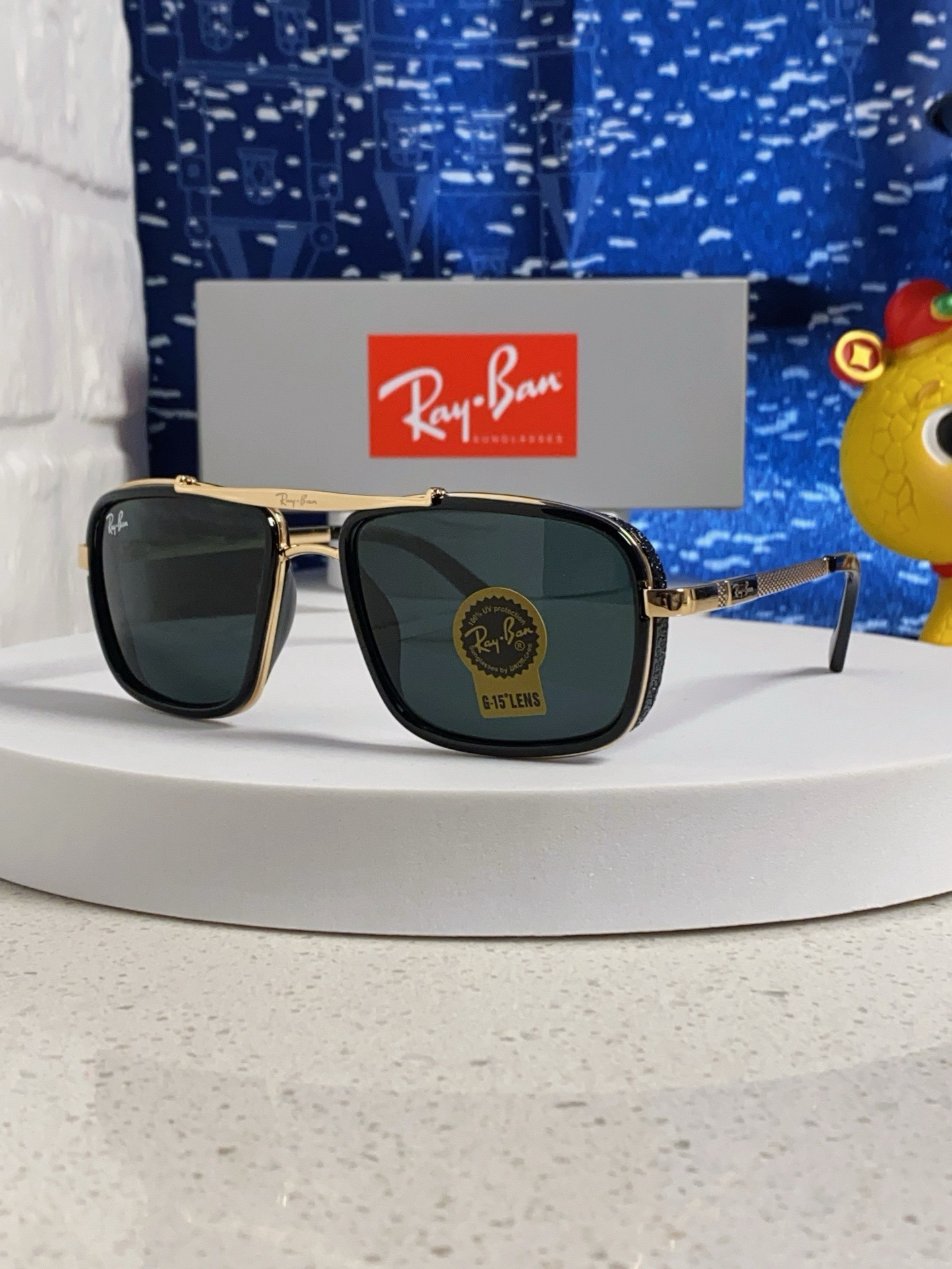 Accessories Sunglasses — 9a65d865 Angle 1