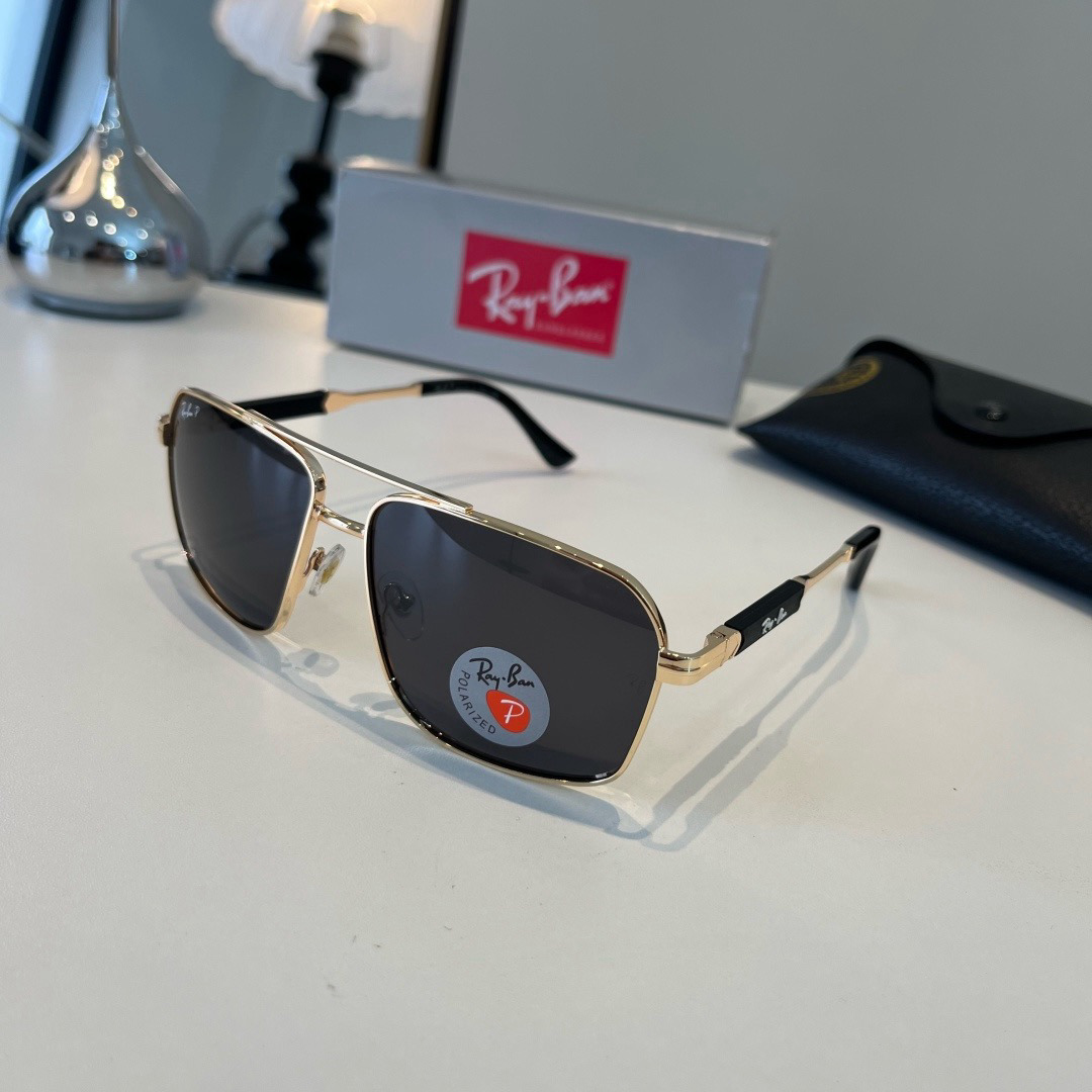 Accessories Sunglasses — b97f000a Angle 1