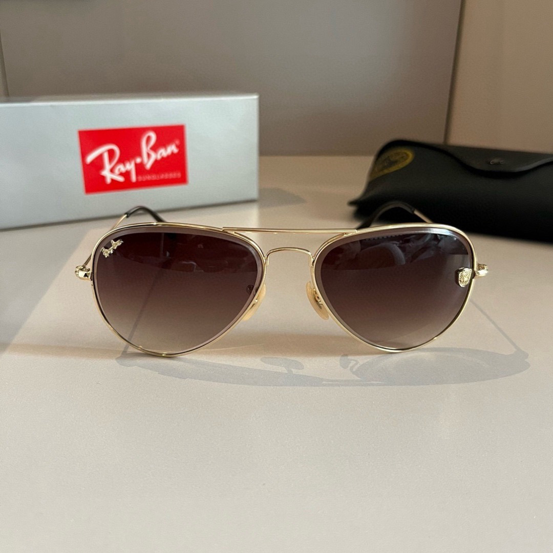Accessories Sunglasses — c7efeedb Angle 1