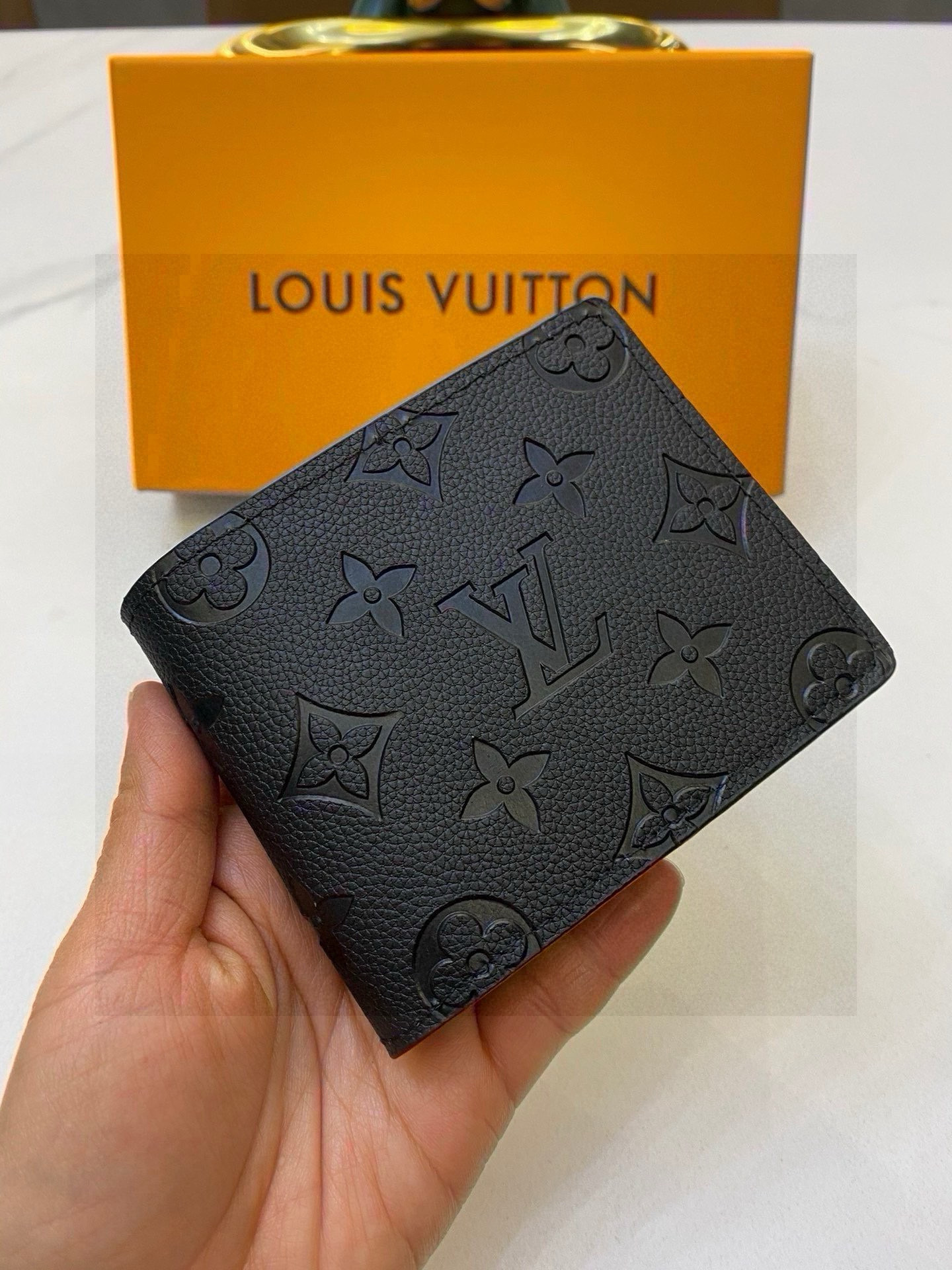 Accessories Wallets — 5a2ed395 Angle 1