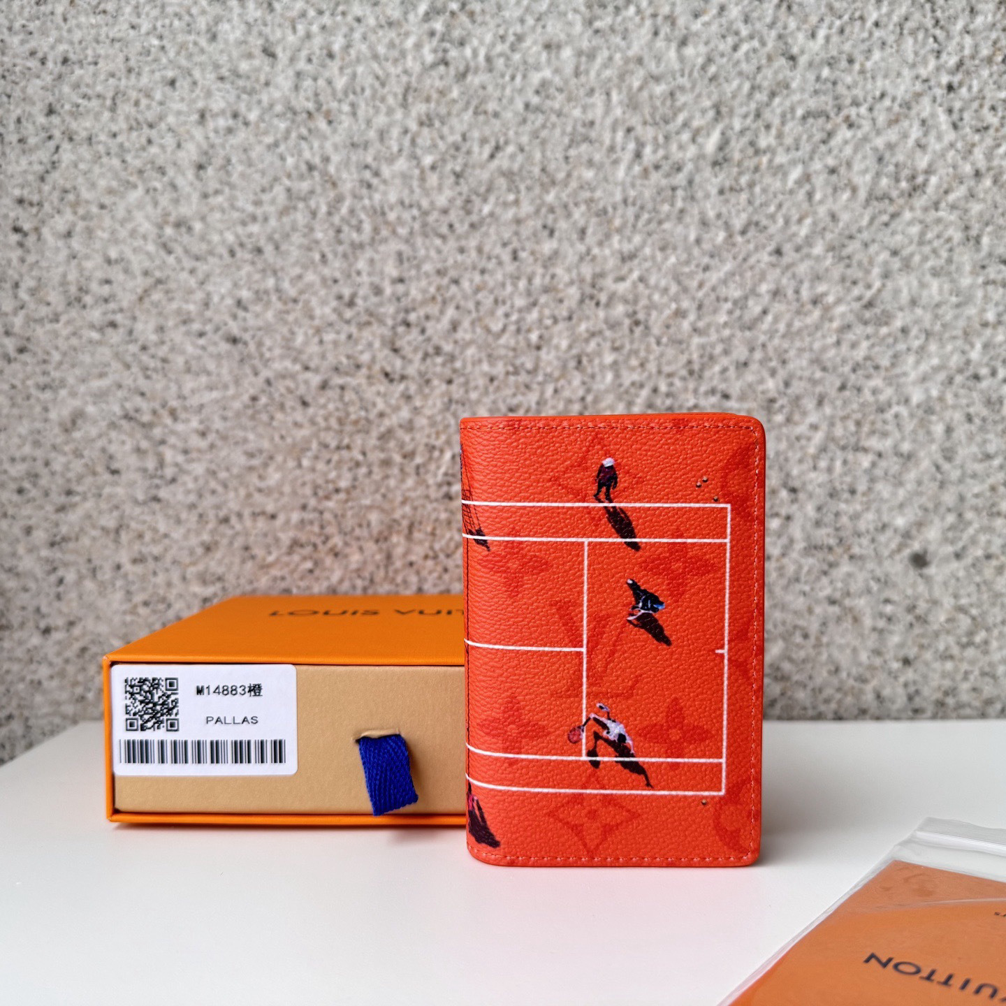 Accessories Wallets — 6a33fe62 Angle 1