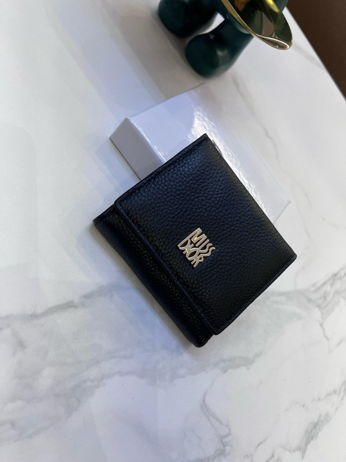 Accessories Wallets — 704a0ac9 Angle 1