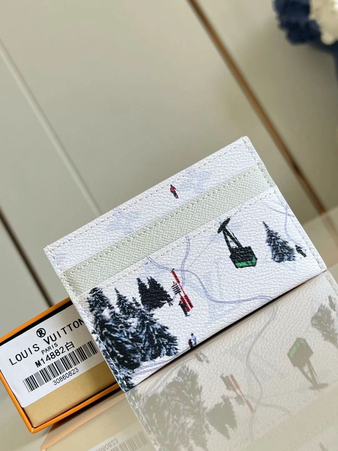 Accessories Wallets — ab55a647 Angle 1