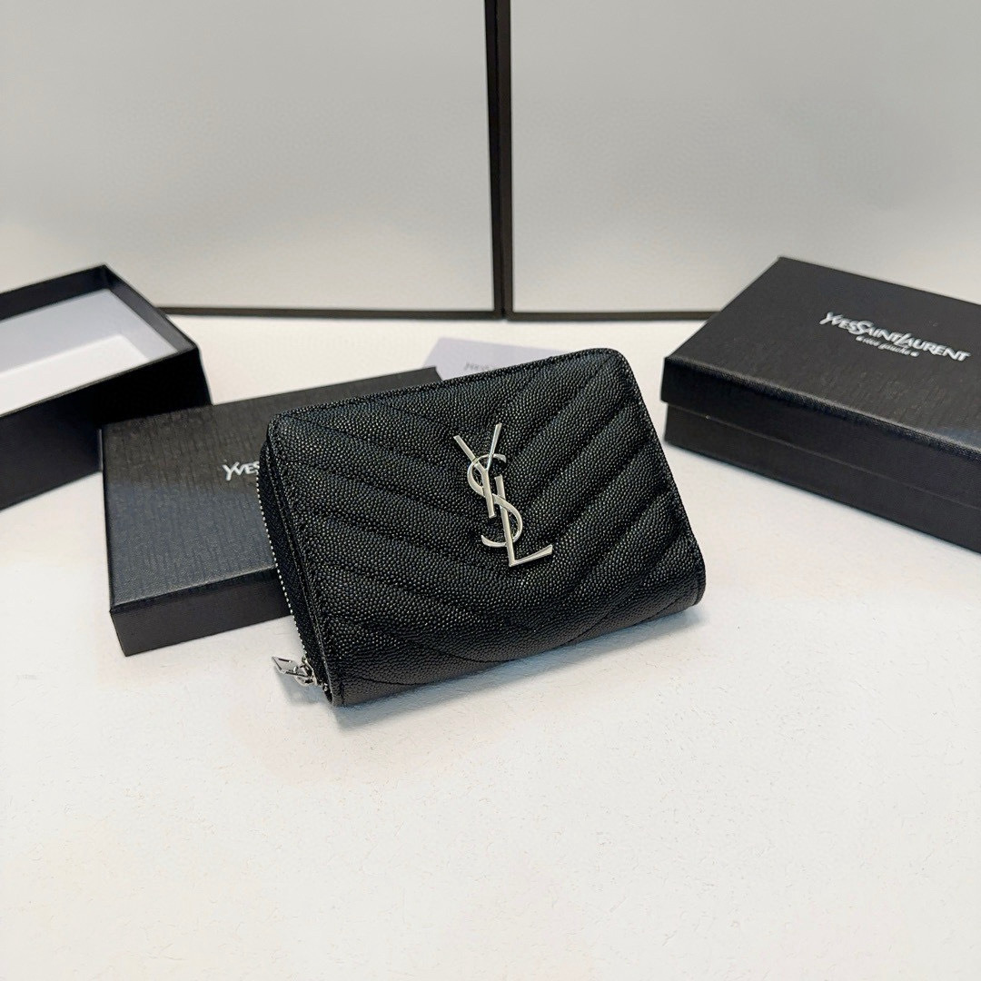 Accessories Wallets — ebc14cba Angle 1