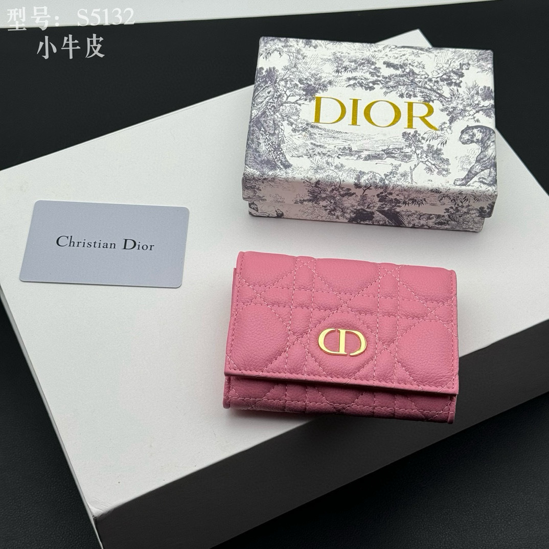 Accessories Womens Wallets — 190f9178 Angle 1