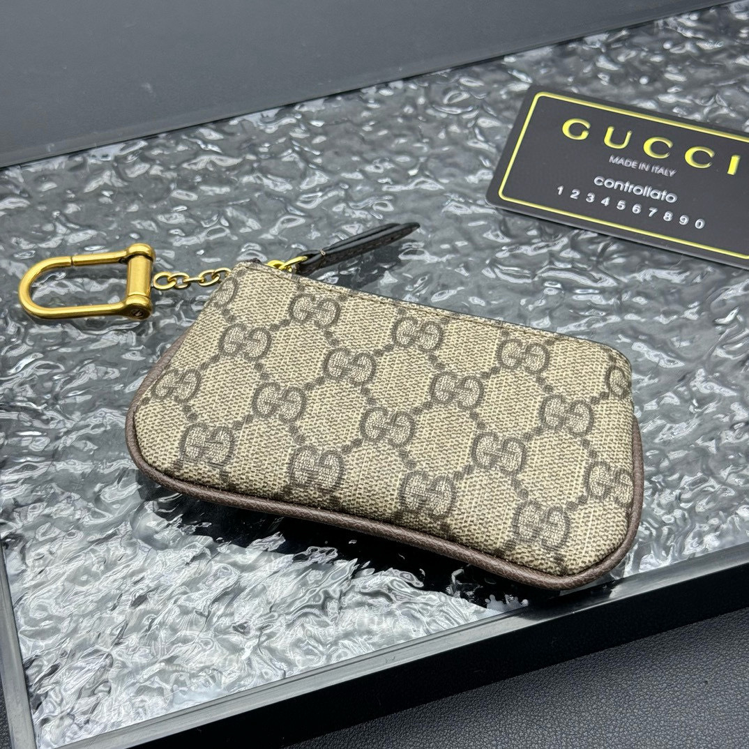 Accessories Womens Wallets — b5bf3897 Angle 1