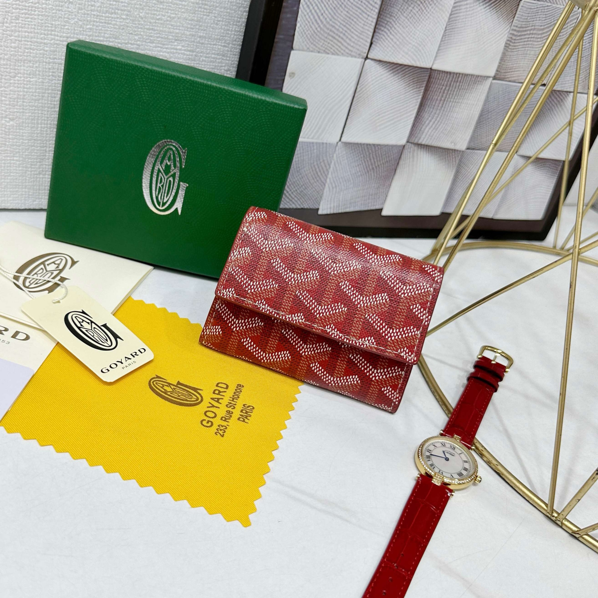 Accessories Womens Wallets — d1f0ef8c Angle 1