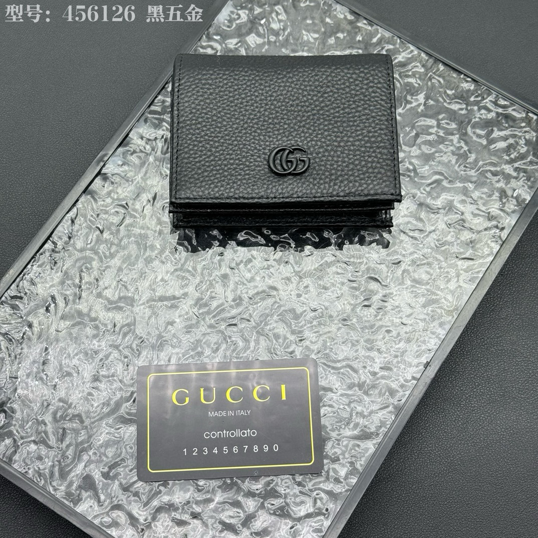 Accessories Womens Wallets — e74db03b Angle 1