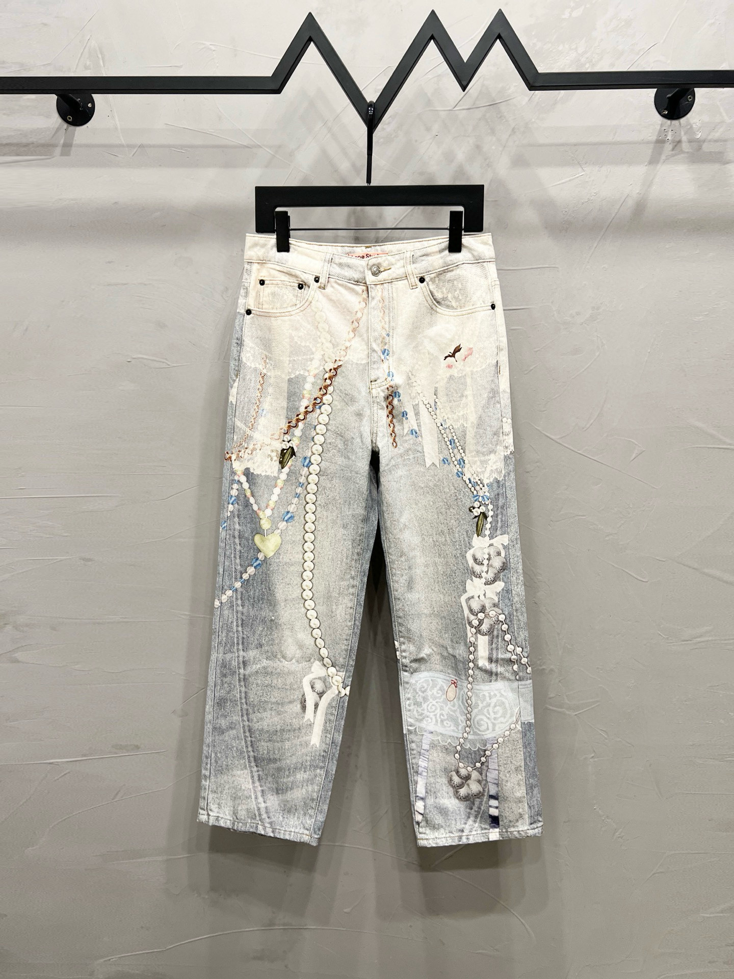Acne Studios Pants — 8c8570d1 Angle 1
