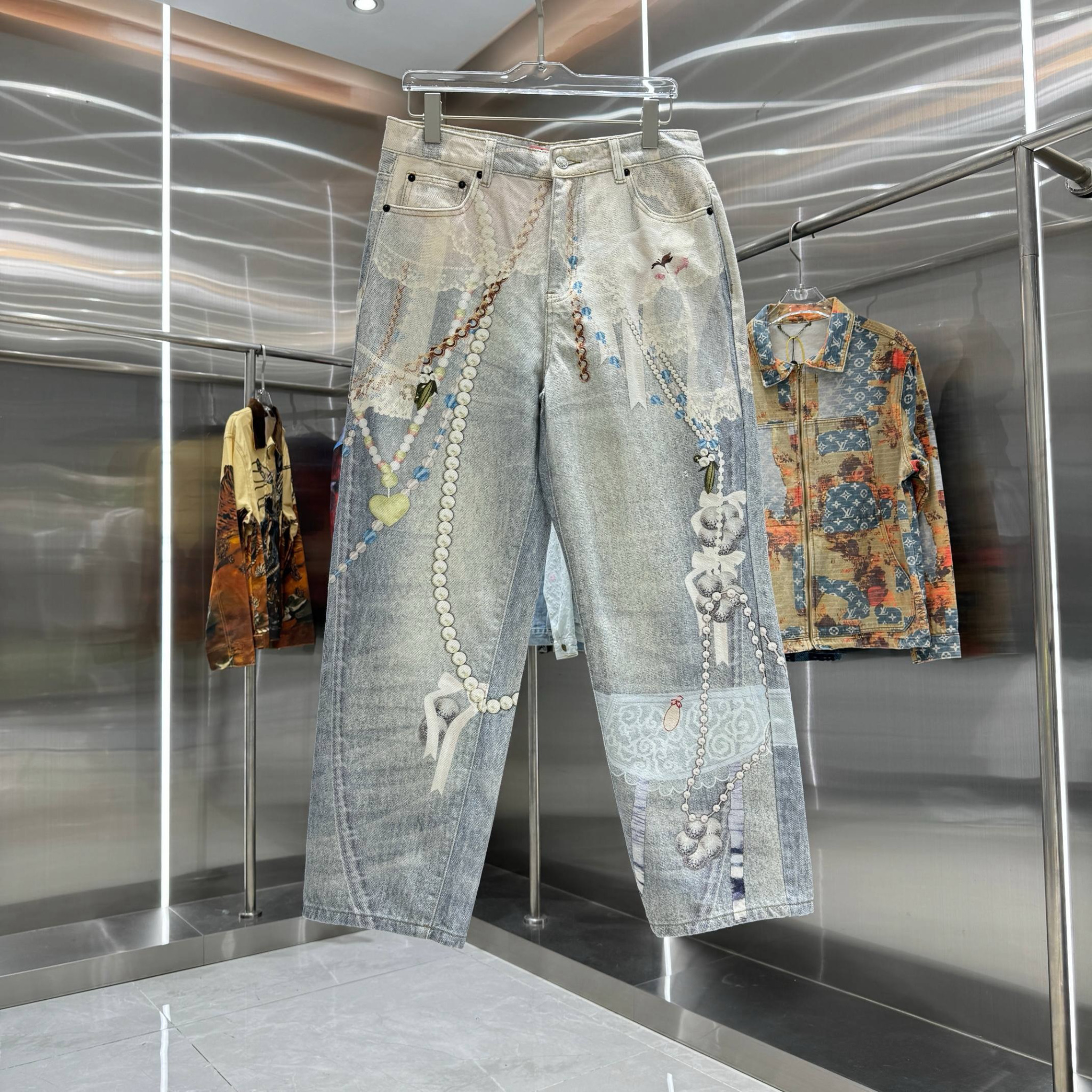 Acne Studios Pants — dabcb8c5 Angle 1
