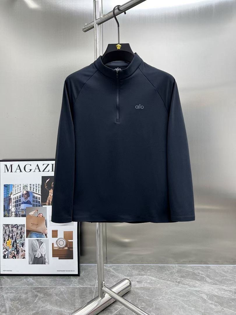 Alo Sweatshirt — 2d0ffeec Angle 1