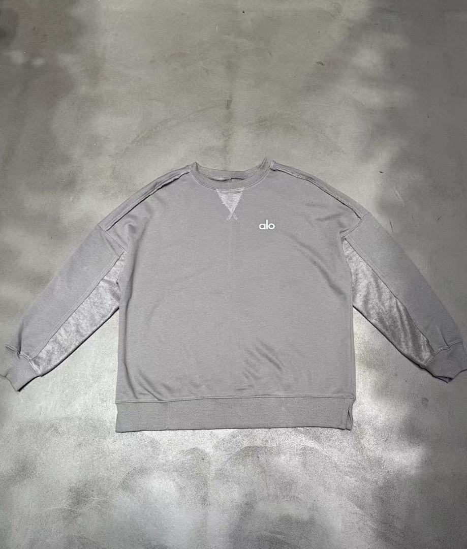 Alo Sweatshirt — 512862c2 Angle 1