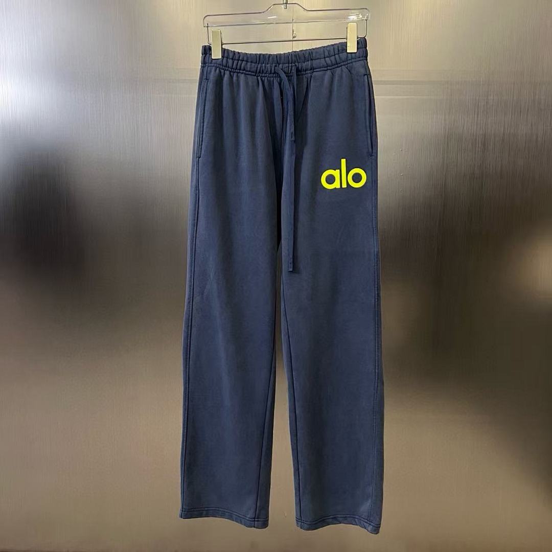 Alo Sweatshirt — 54cf10e2 Angle 1