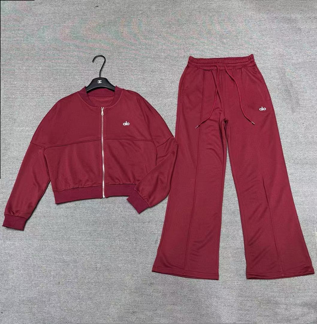 Alo Sweatshirt — 69bd403d Angle 1