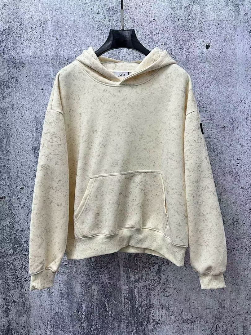 Alo Sweatshirt — 7cbcc893 Angle 1