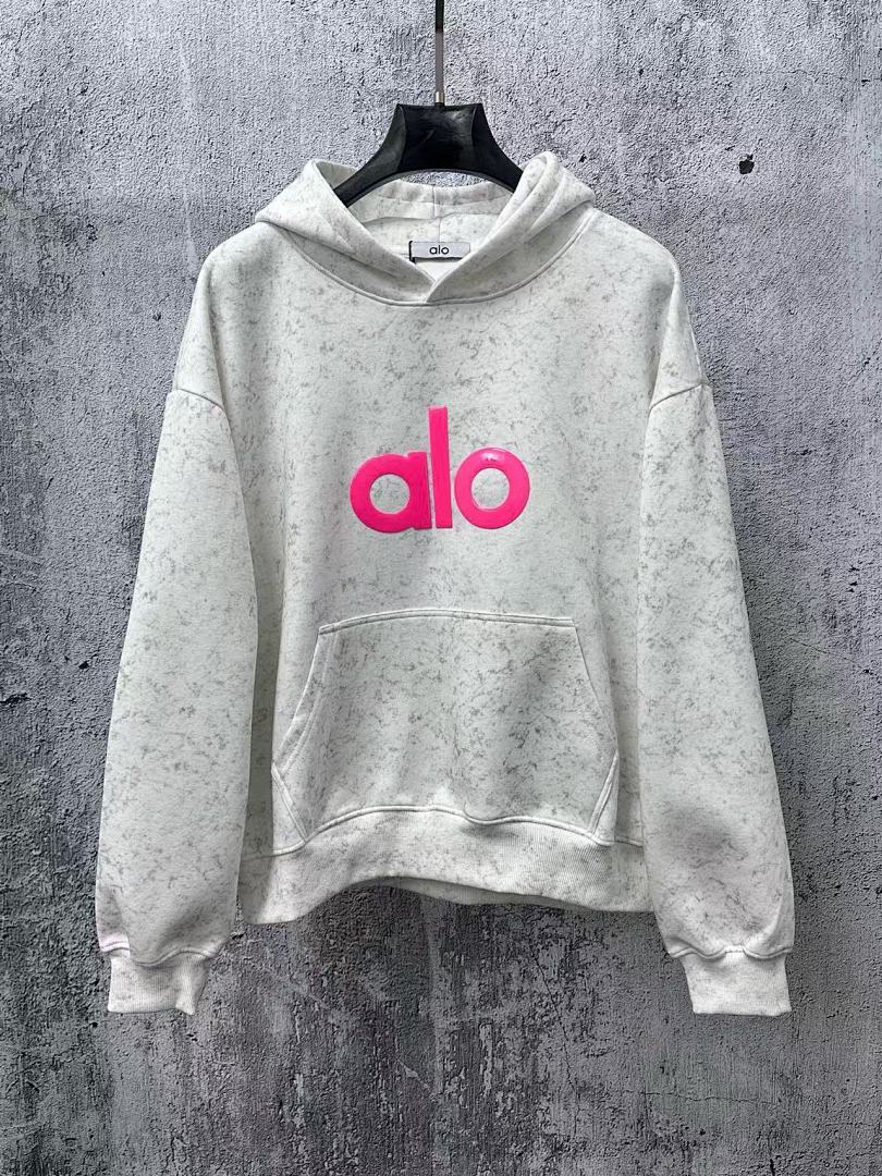 Alo Sweatshirt — a369bf41 Angle 1
