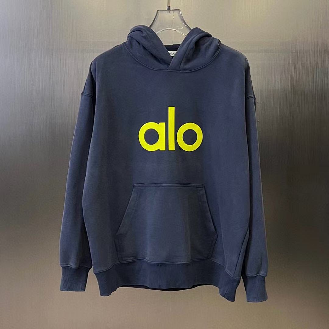 Alo Sweatshirt — b952988a Angle 1