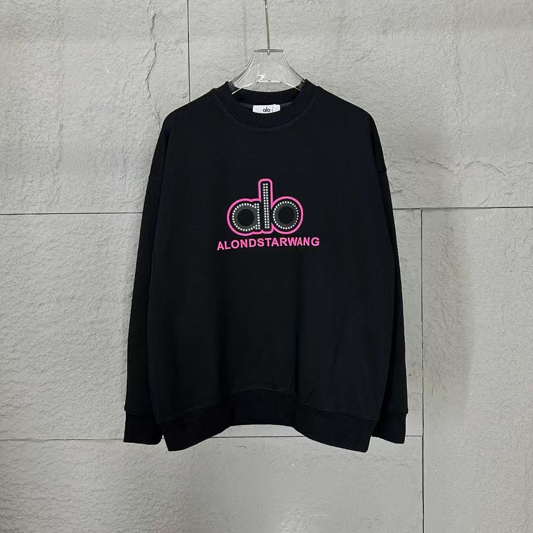 Alo Sweatshirt — edf5eaf8 Angle 1