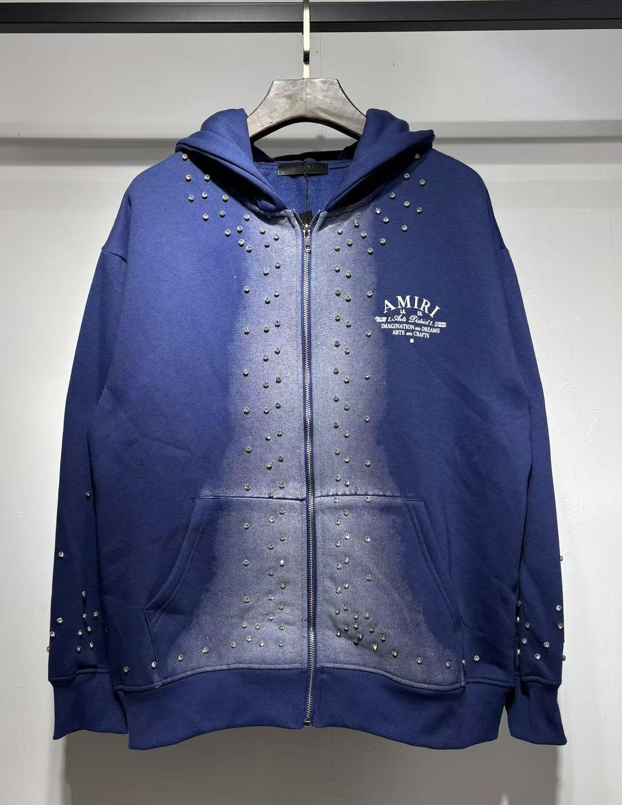 Amiri Hoodie — 6784a240 Angle 1