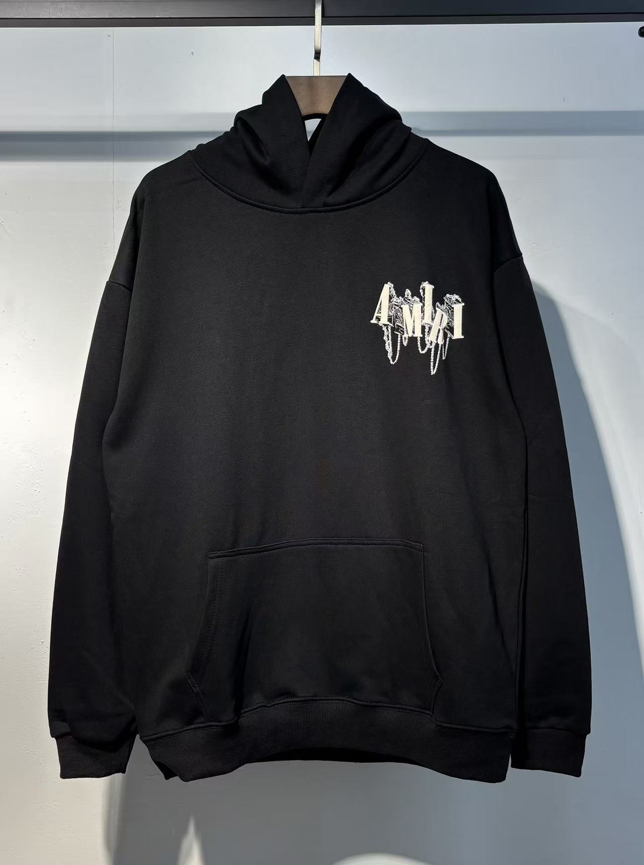 Amiri Hoodie — c18dba6a Angle 1
