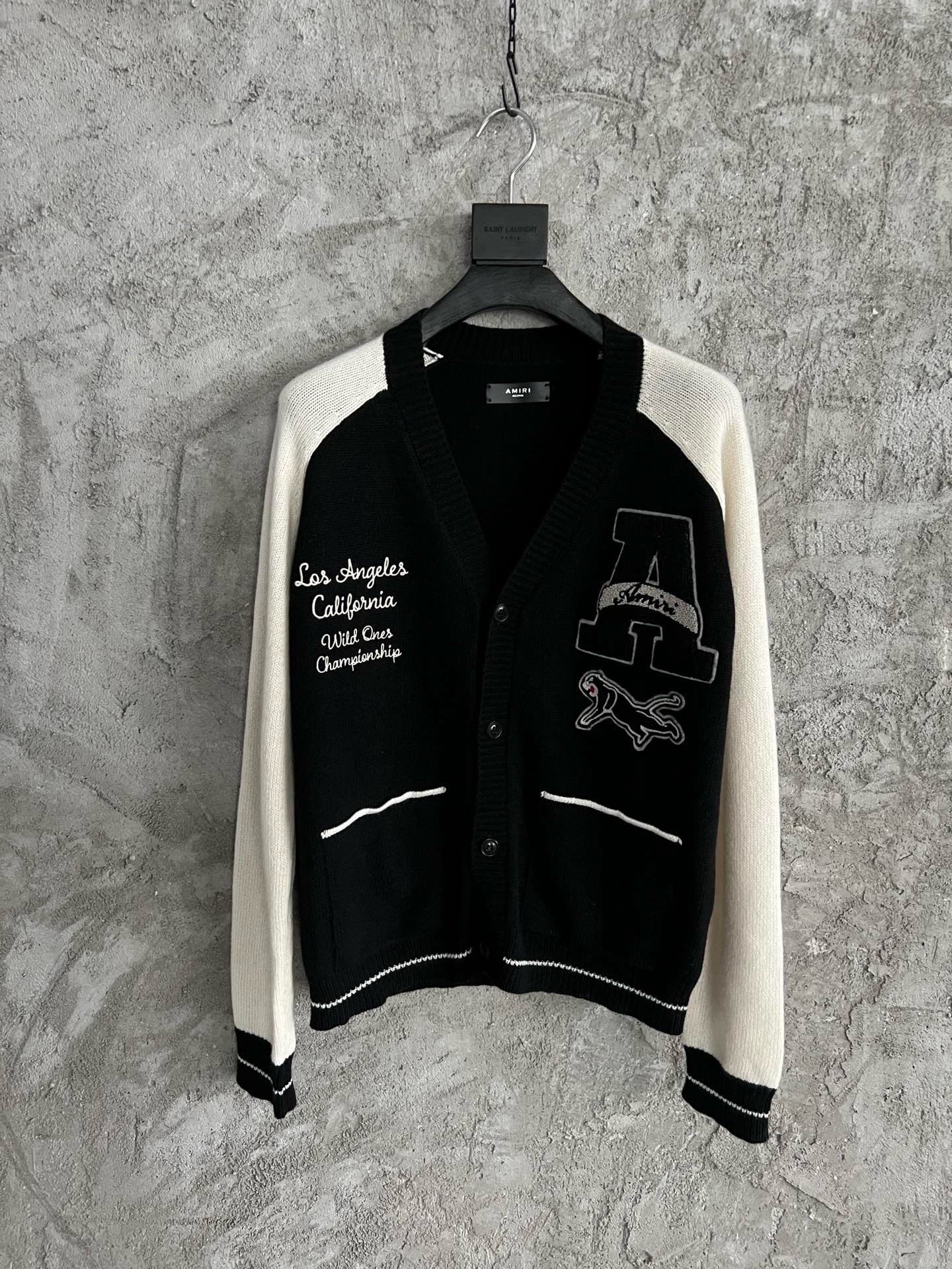 Amiri Hoodie — de681738 Angle 1