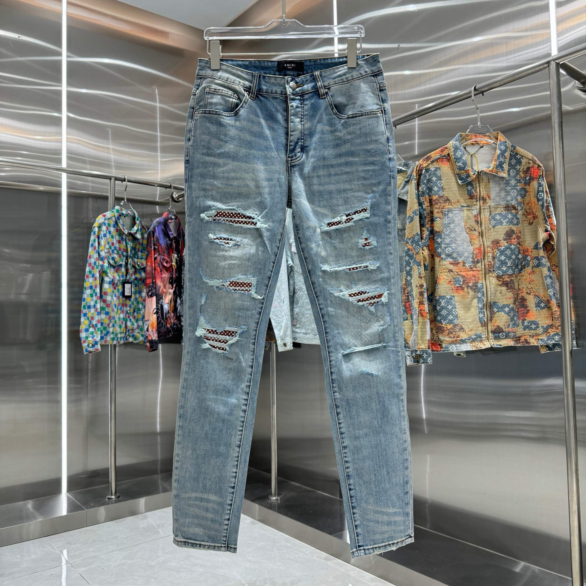 Amiri Pants — 1d8b3910 Angle 1