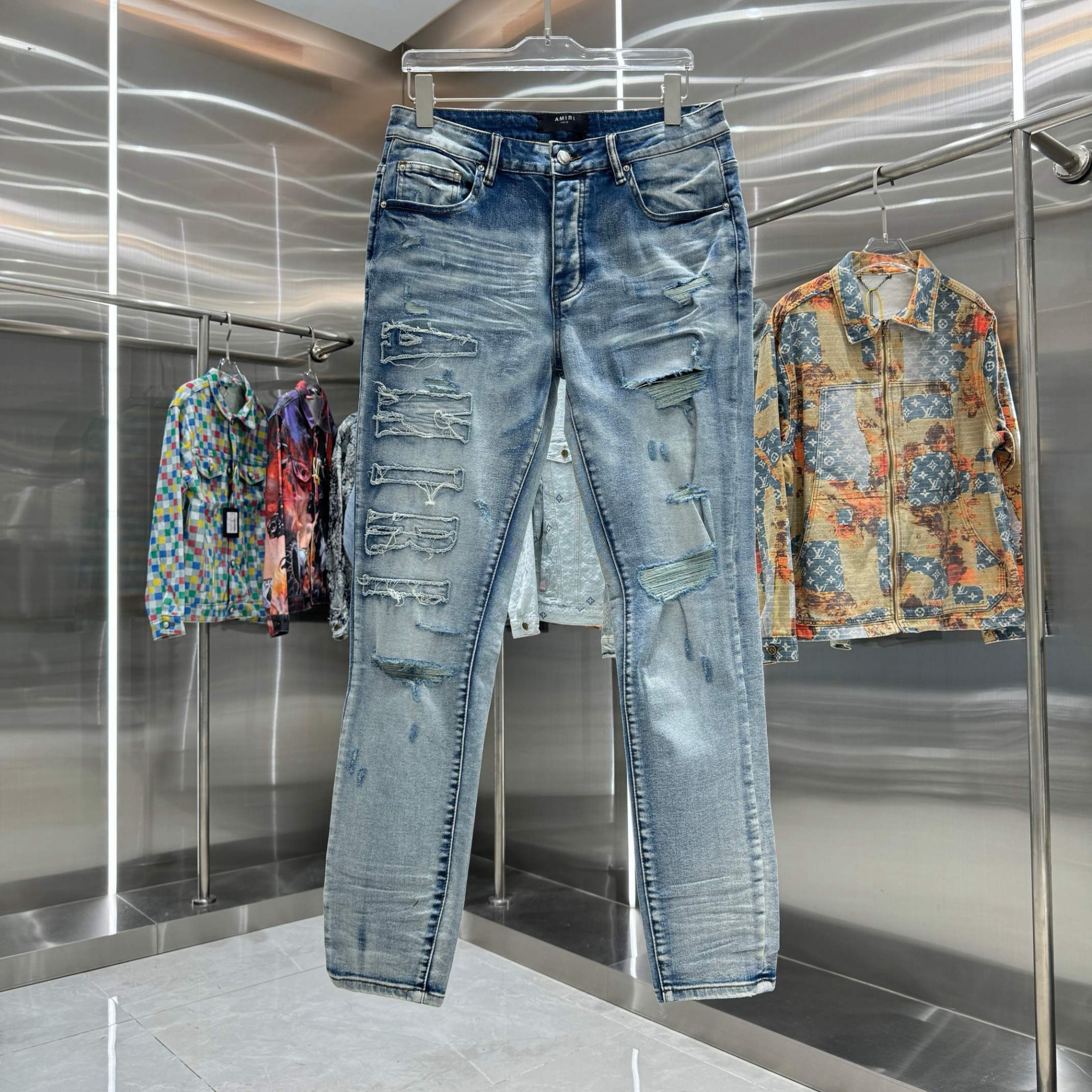 Amiri Pants — 34309c54 Angle 1