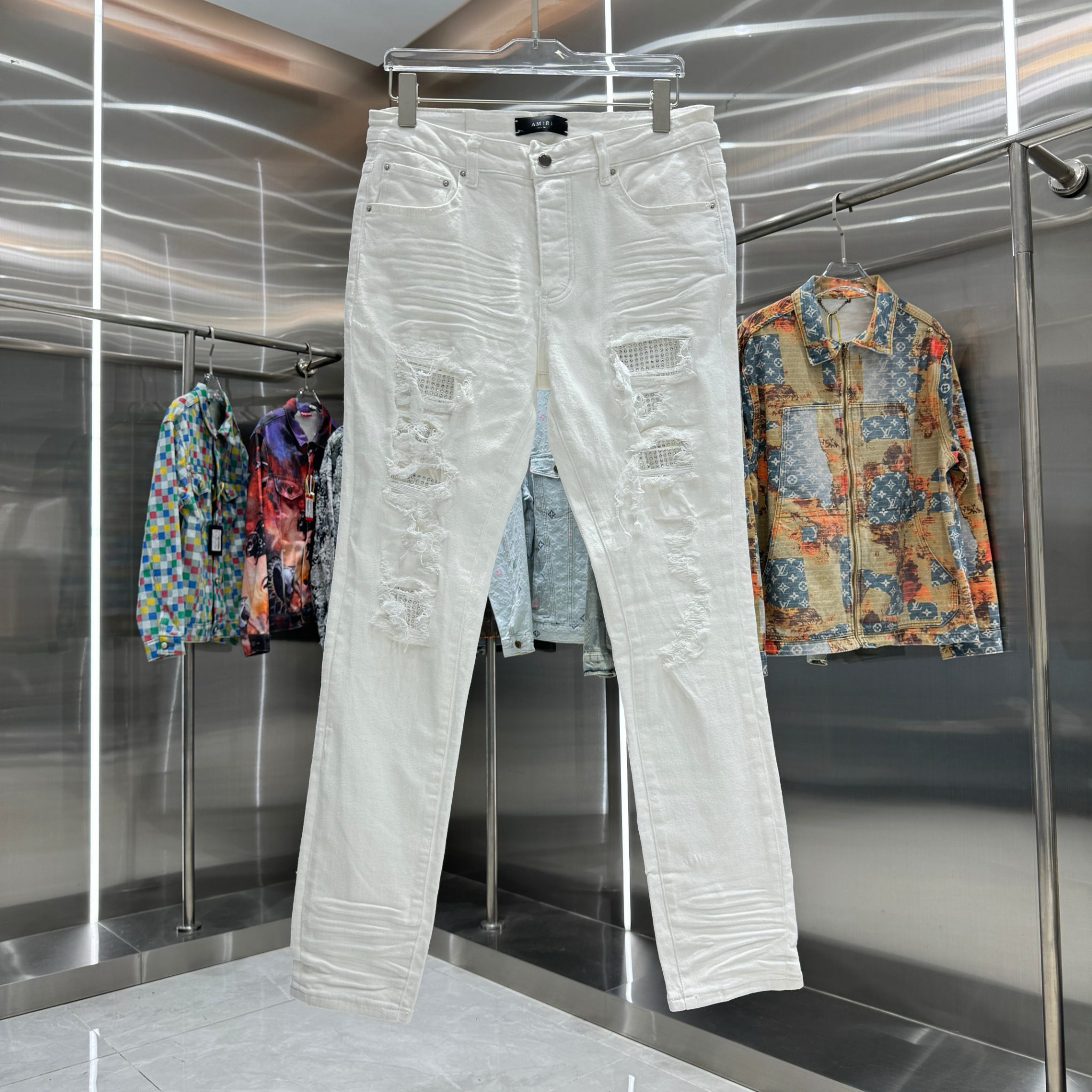 Amiri Pants — 4509c2bd Angle 1