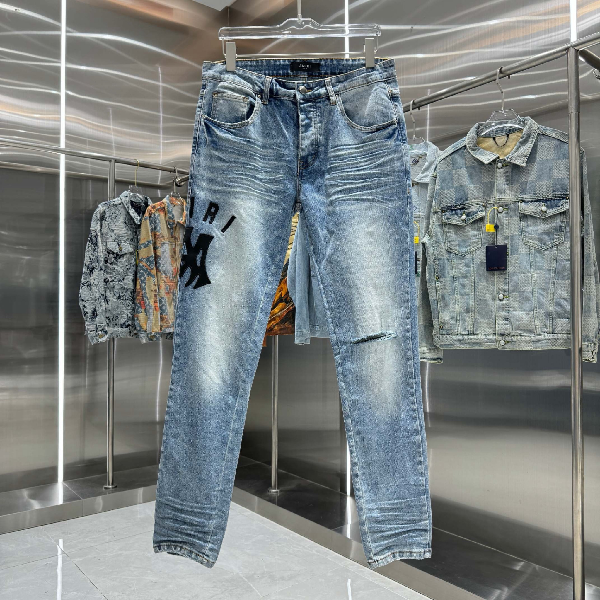 Amiri Pants — 6b0dba83 Angle 1