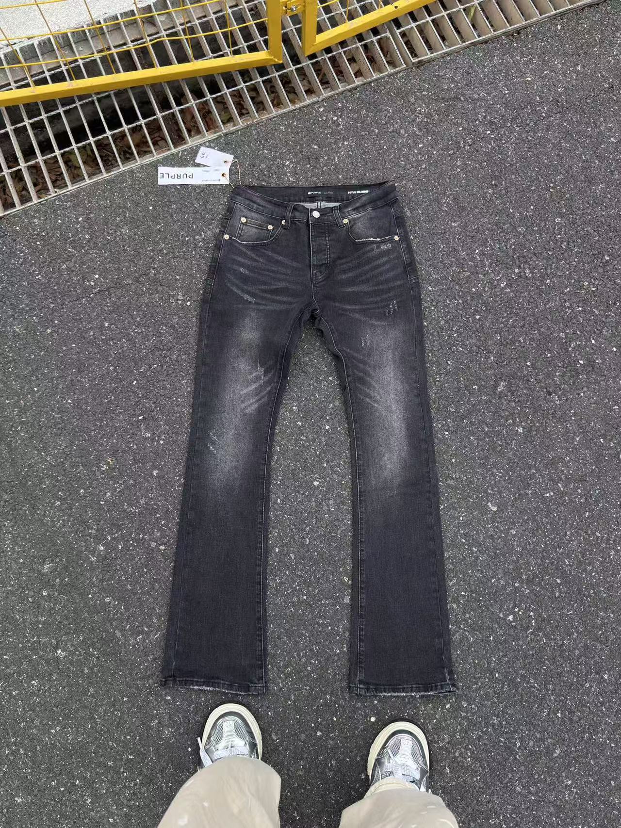 Amiri Pants — 9db9bf55 Angle 1