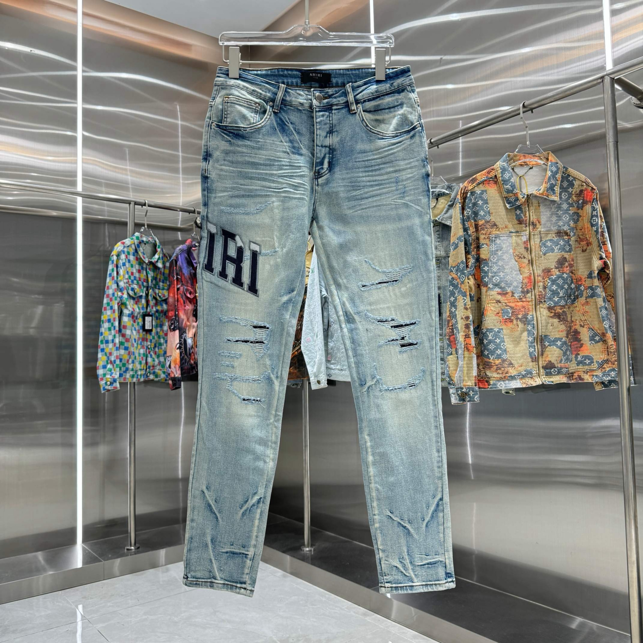 Amiri Pants — 9f839601 Angle 1