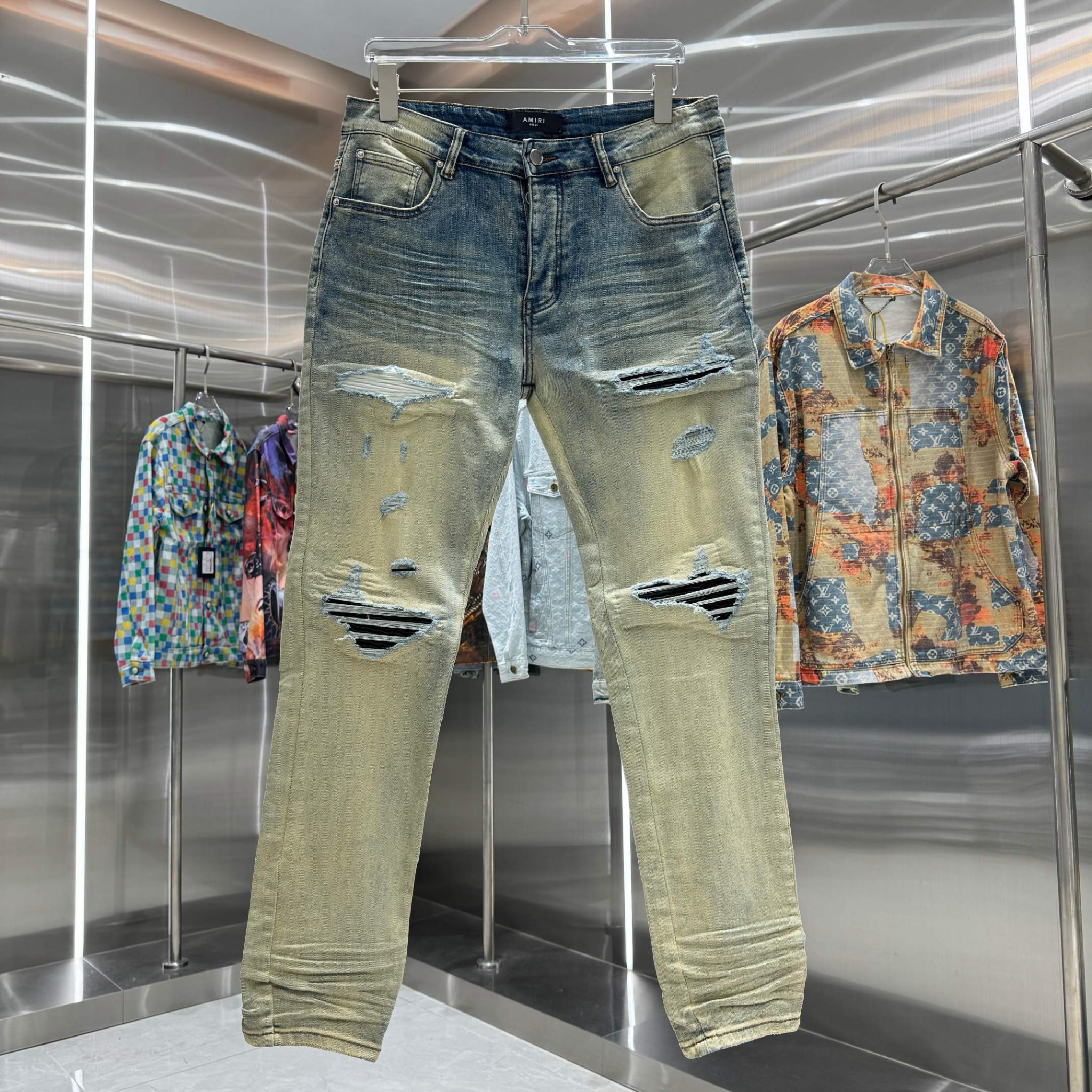 Amiri Pants — cdf48a96 Angle 1