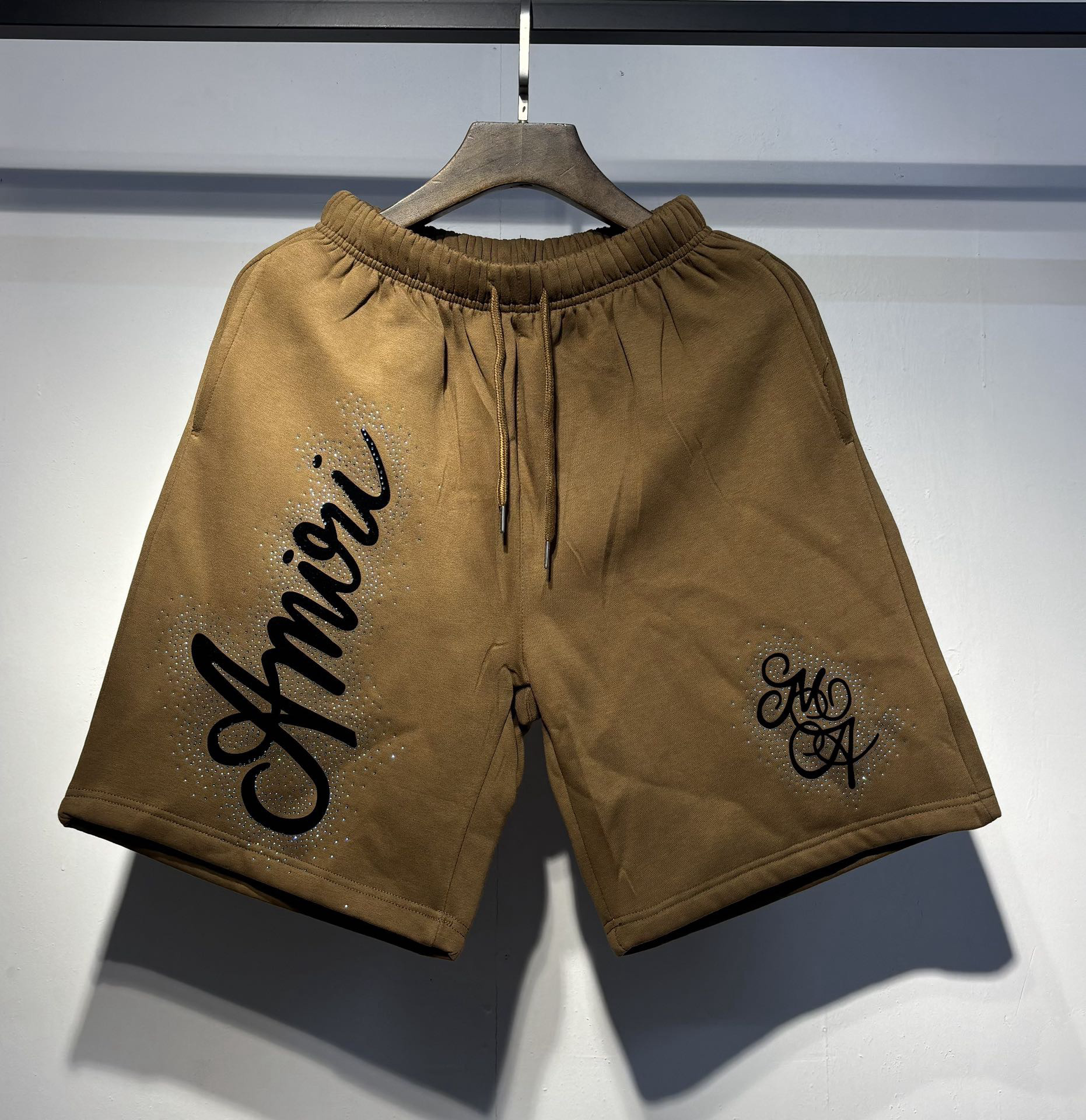 Amiri Pants — f378a629 Angle 1