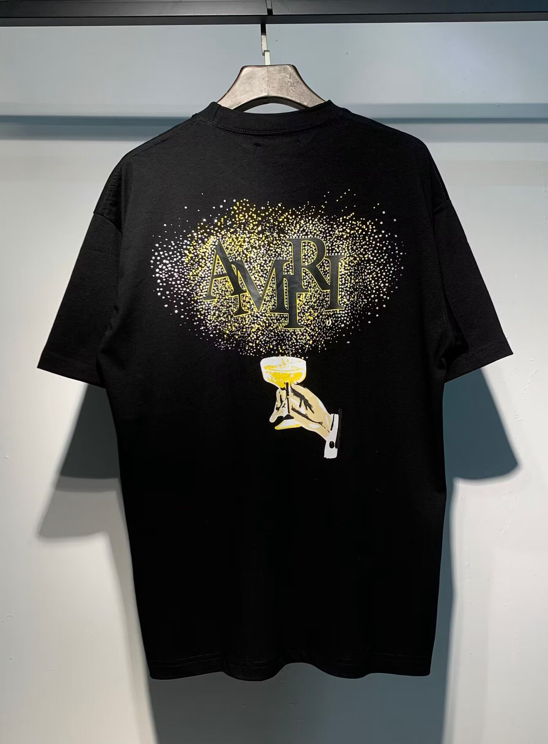 Amiri Shirts — 8474ea06 Angle 1
